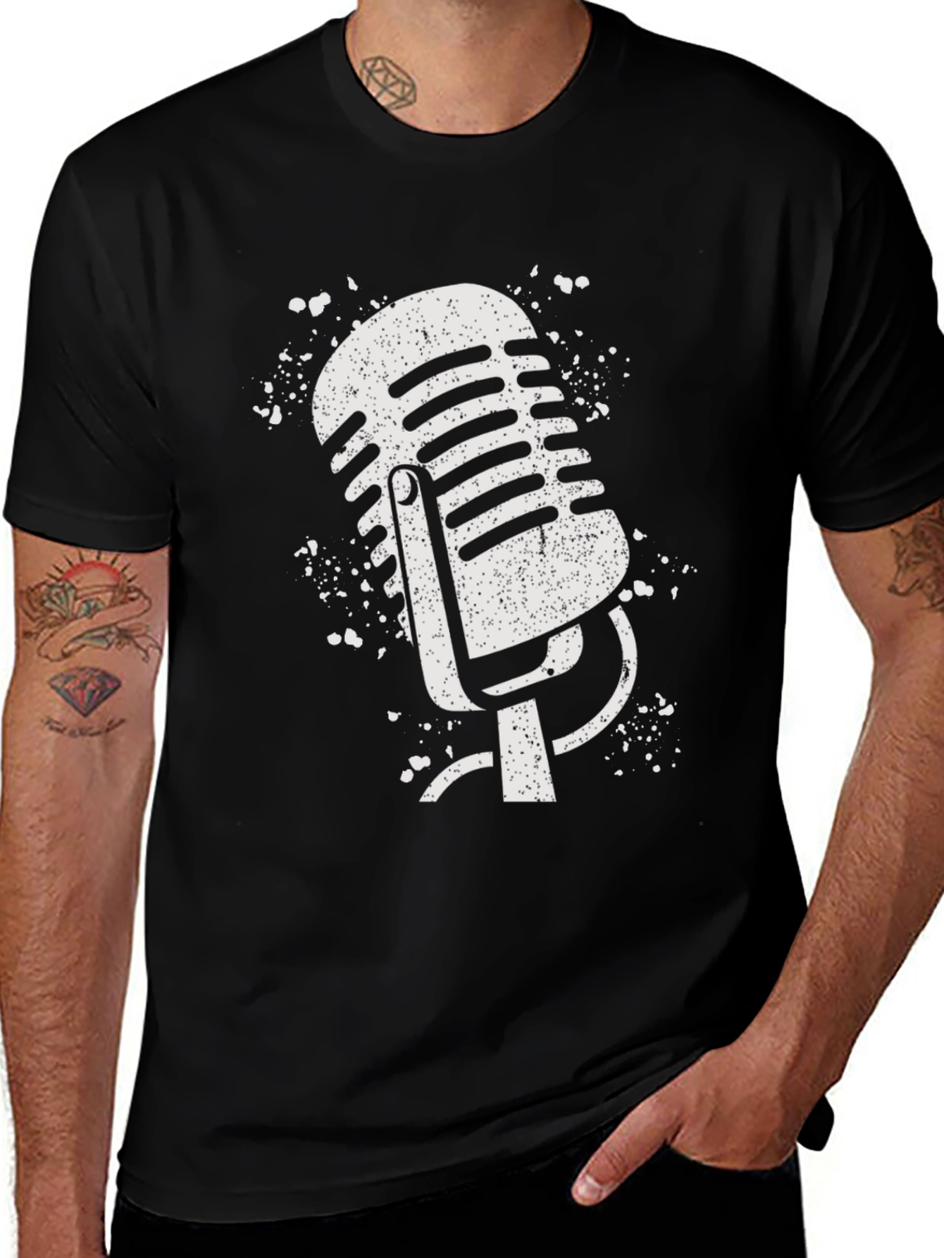 Vintage Microphone Graphic Tee - Classic Cool!