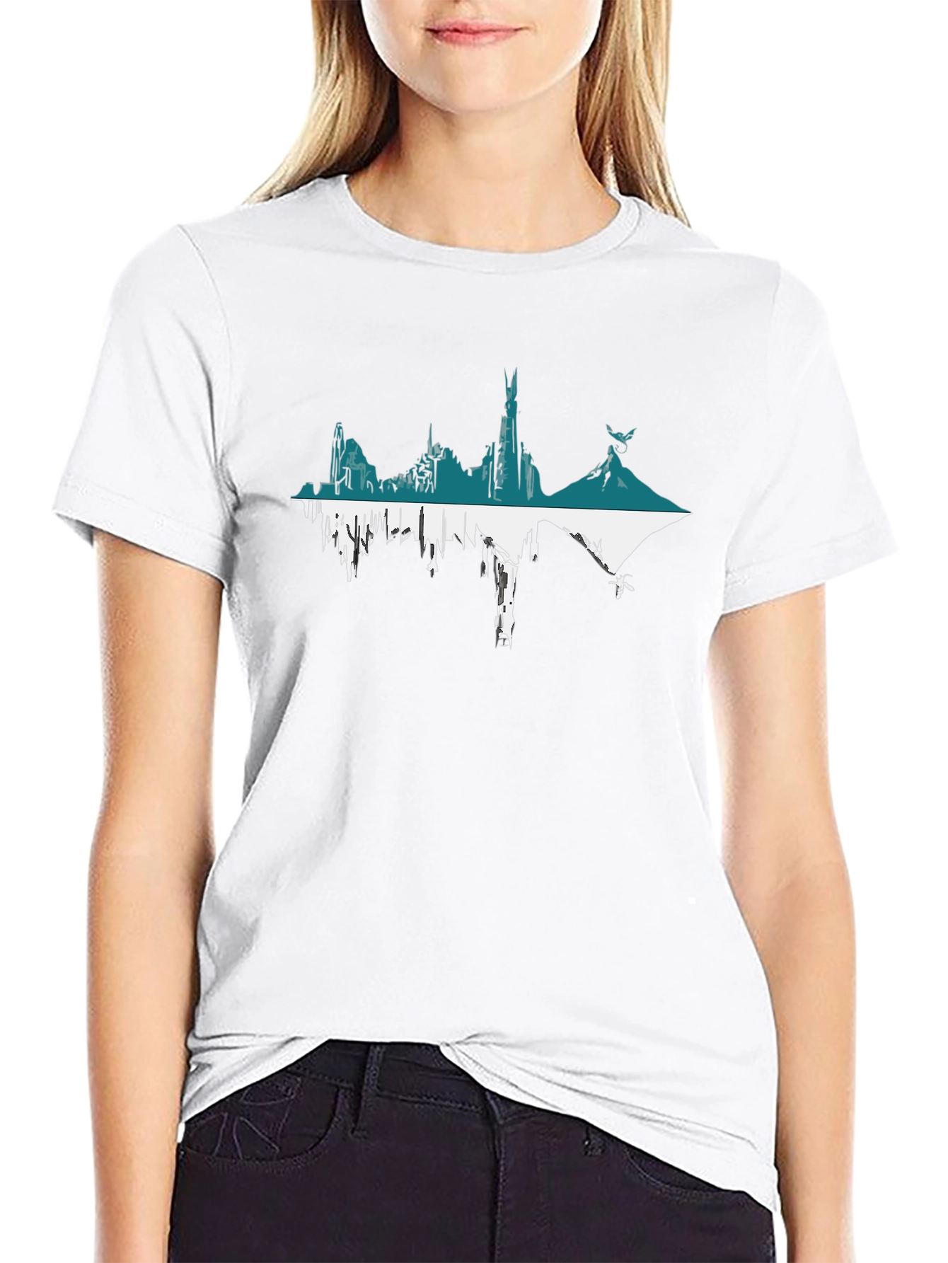 Mountain City Graphic Tee - Black Cotton Blend T-Shirt