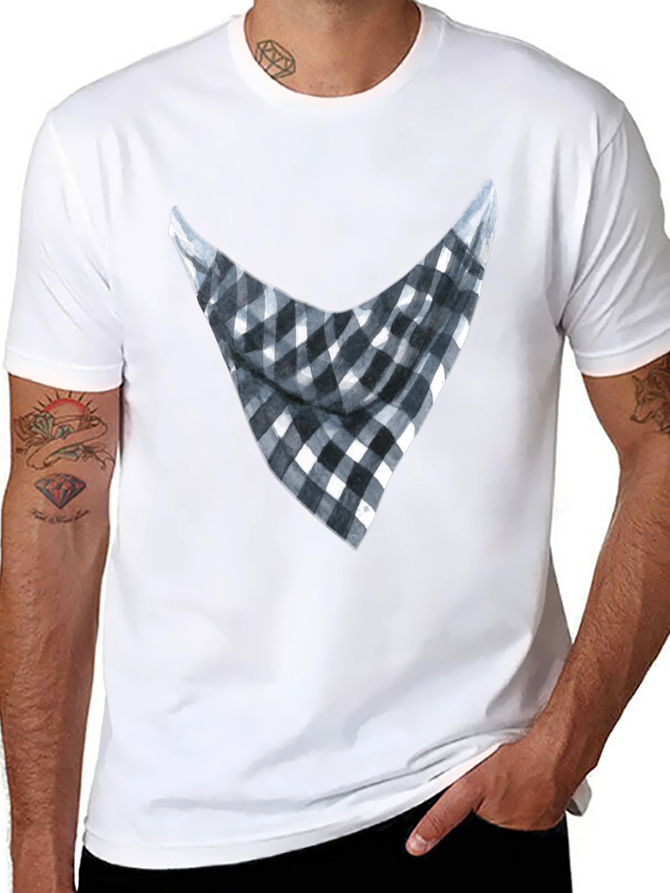 Bandana Print Graphic Tee - Casual Style