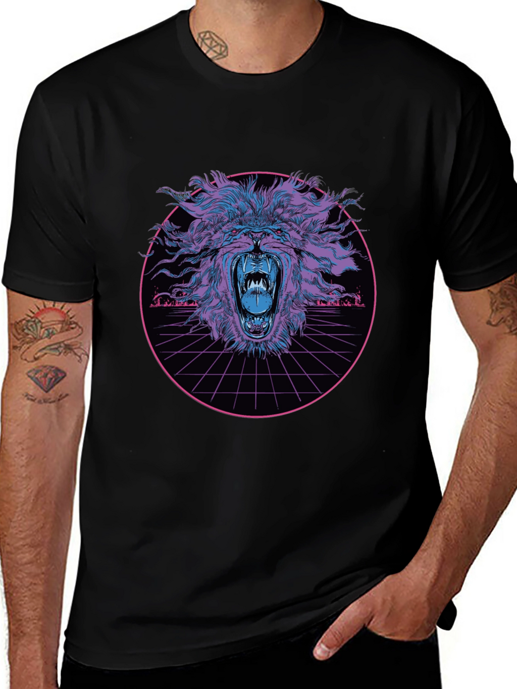 Retro Lion Graphic T-Shirt