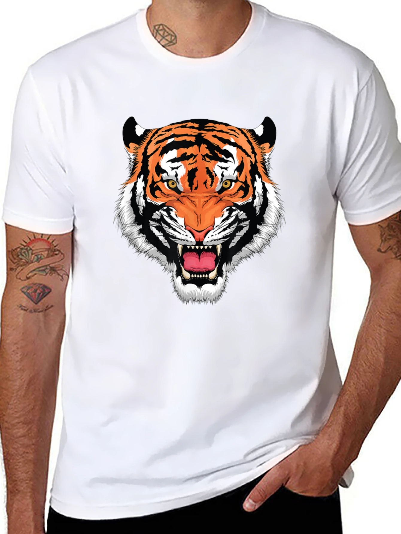 Bold Tiger Graphic Print Black T-Shirt