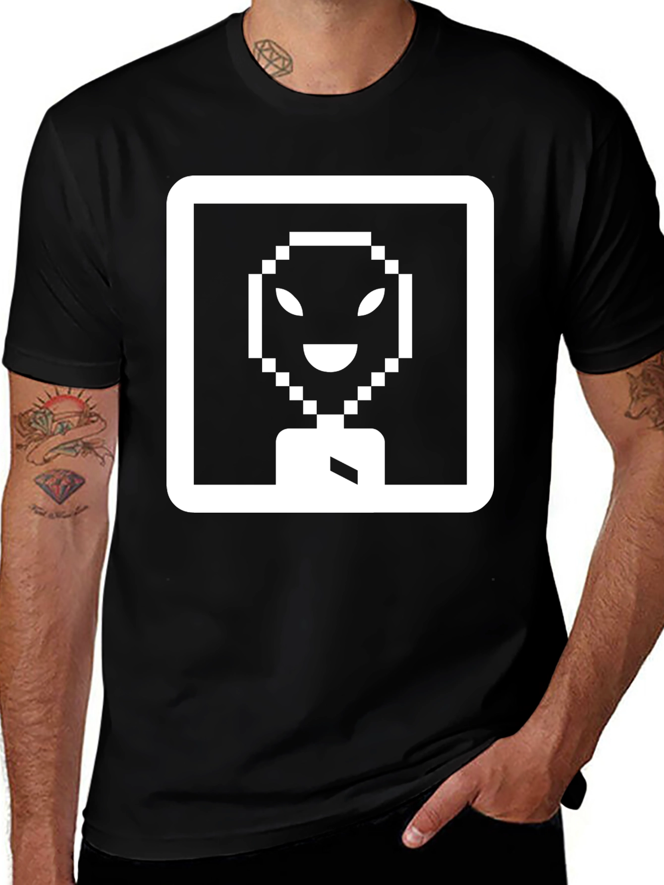 Pixel Alien Graphic Tee - Retro Style T-Shirt