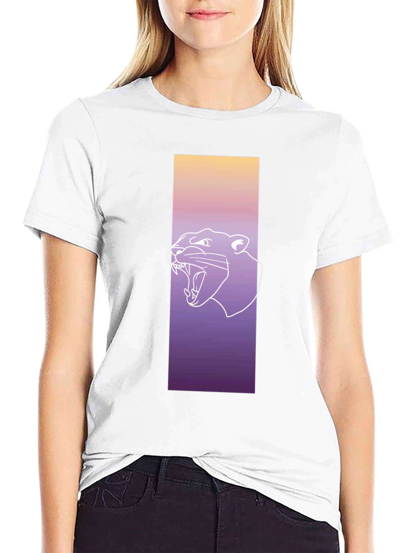 Gradient Panther Graphic Tee - Modern Streetwear Style