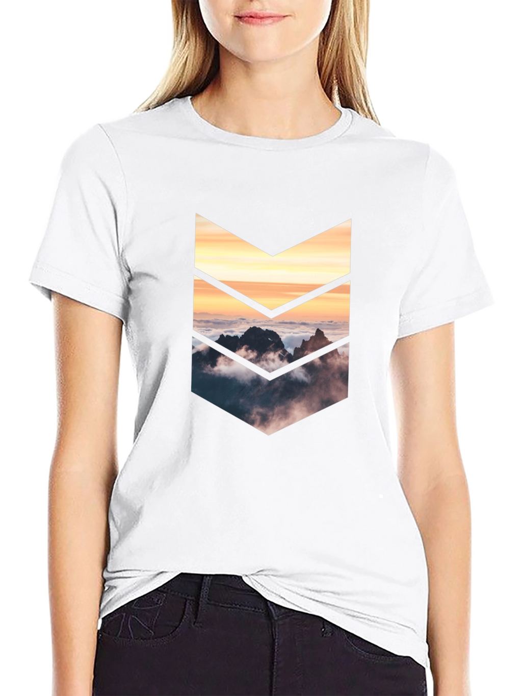 Mountains Arrow Graphic Tee - Black