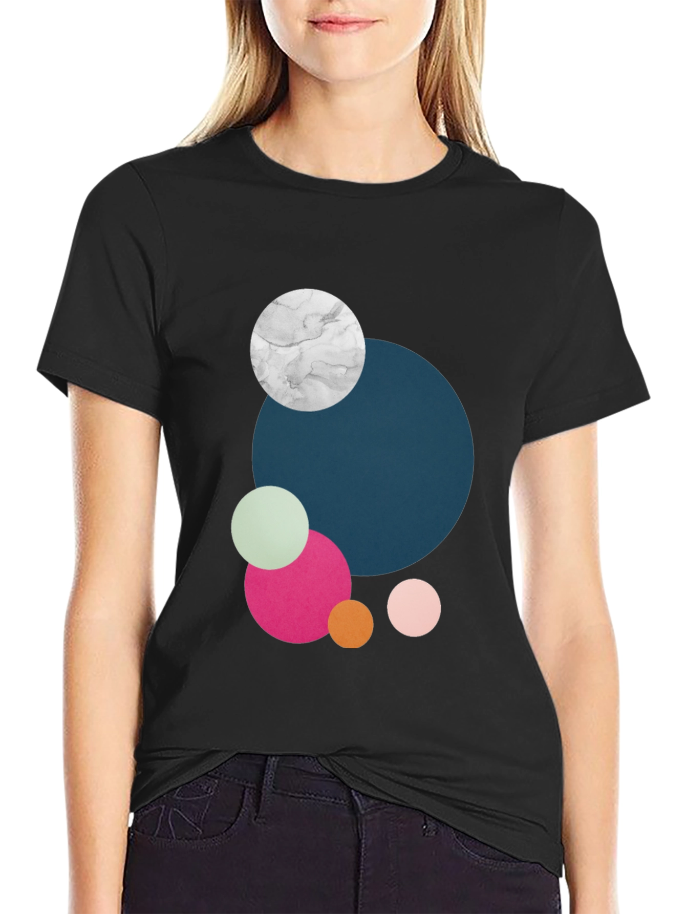 Modern Abstract Circles Graphic Tee - Black