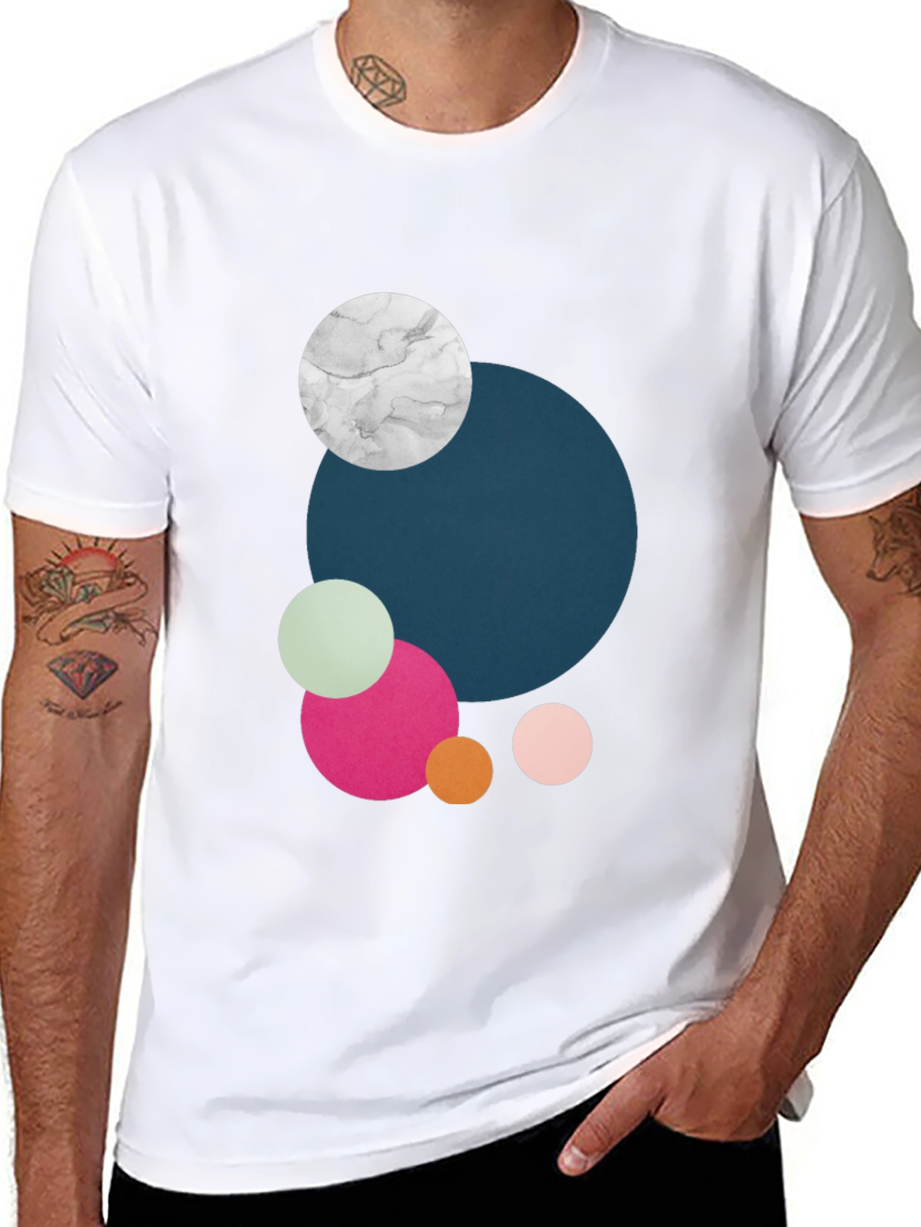 Modern Abstract Circles Graphic Tee - Black