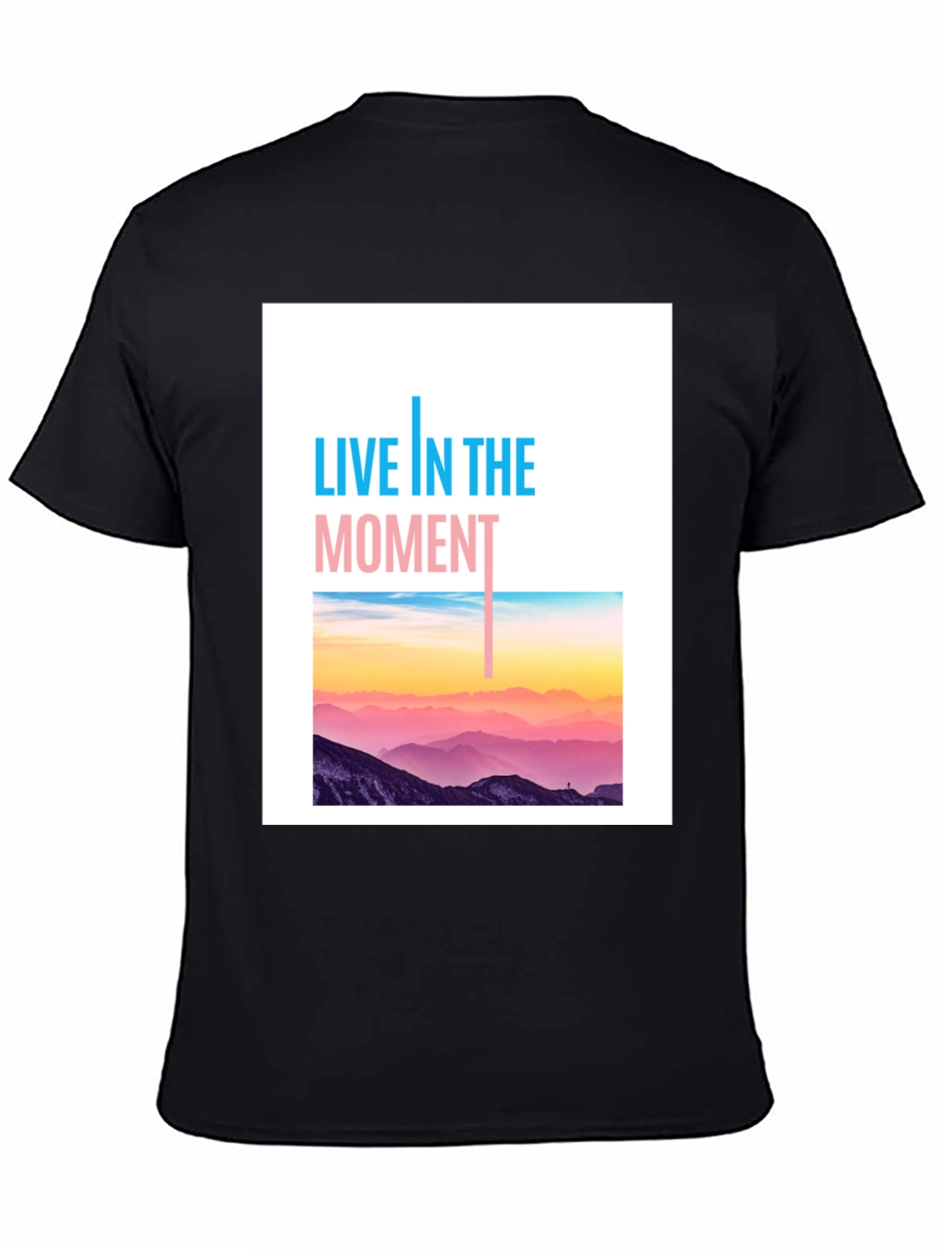 Live In The Moment Graphic Tee - Black