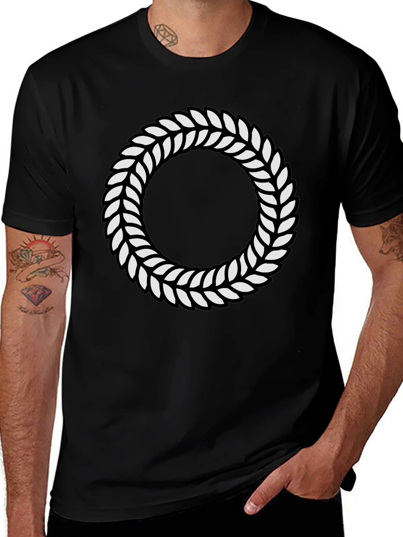 Leaf Wreath Graphic Black T-Shirt