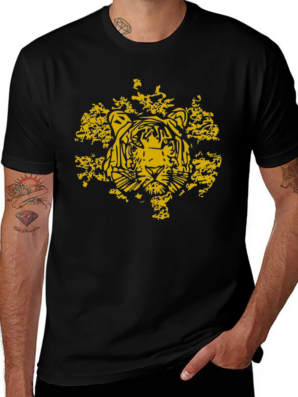 Tiger Graphic Tee - Stylish Mens Black T-Shirt