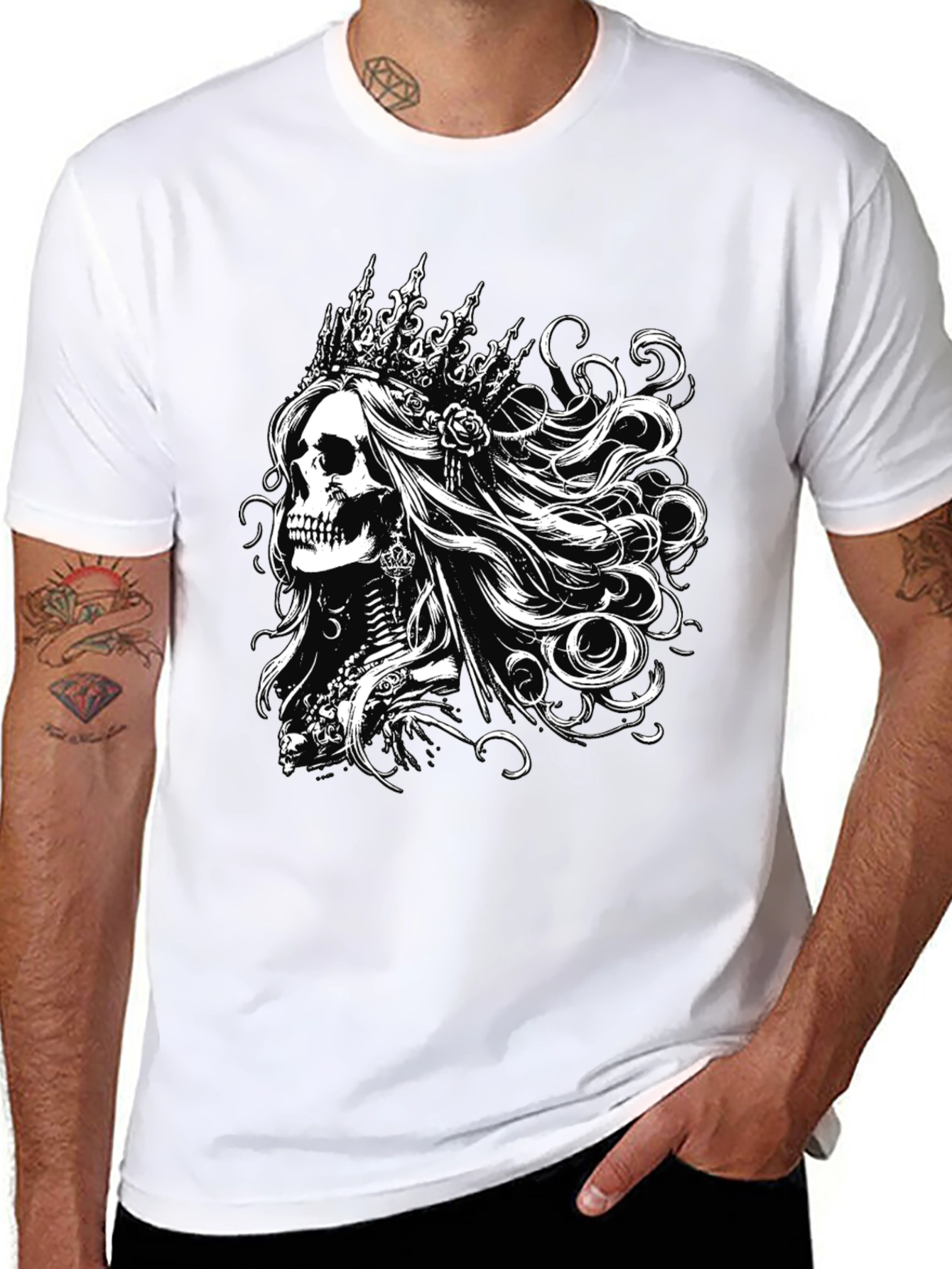 Black T-Shirt with Skull Queen Graphic