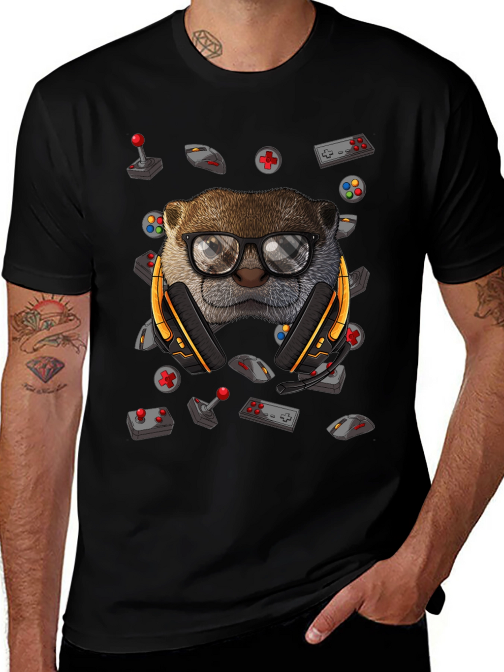 Gamer Otter Graphic Tee - Playful Style