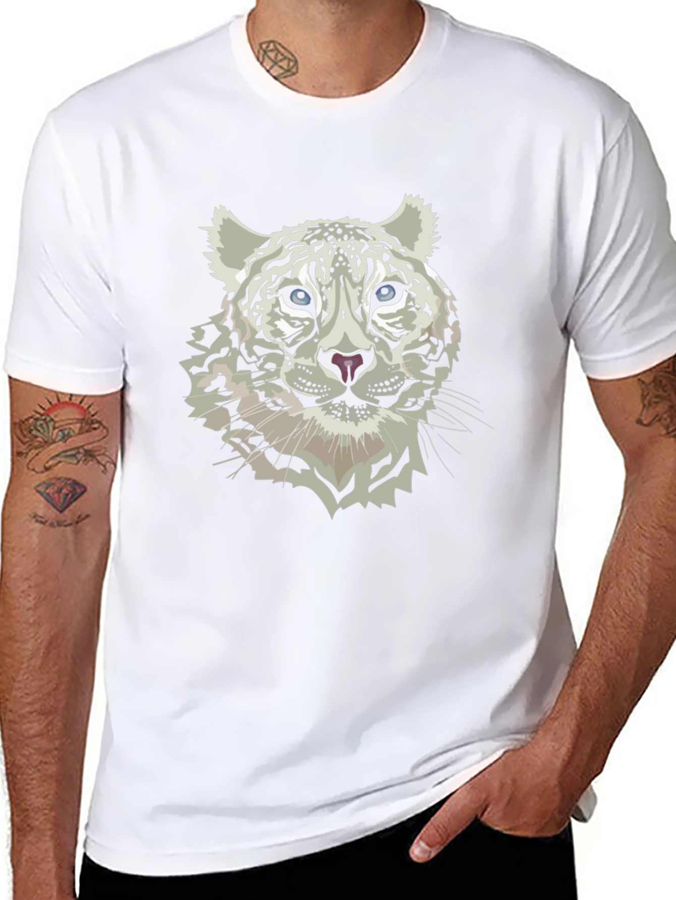 Snow Leopard Graphic Tee - Black T-Shirt