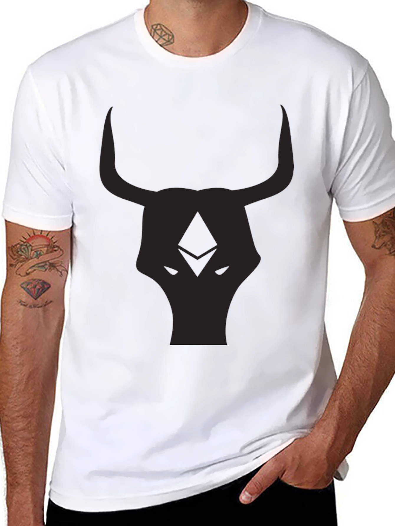 Black Bull Head Graphic T-Shirt