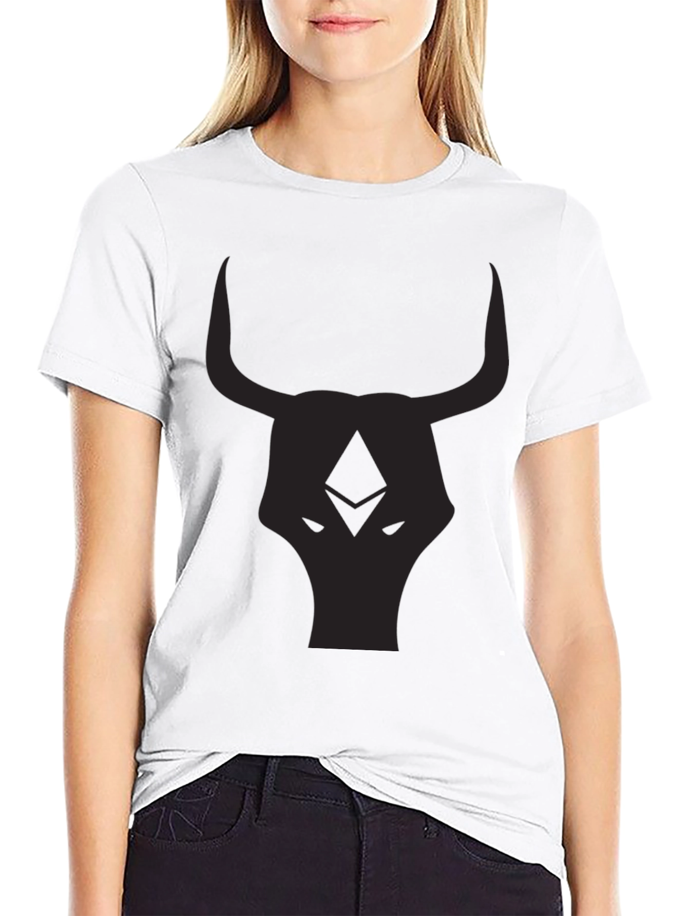 Black Bull Head Graphic T-Shirt