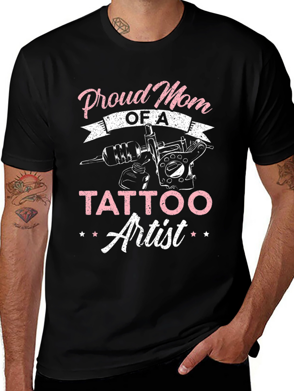 Proud Tattoo Artist Mom Graphic Tee