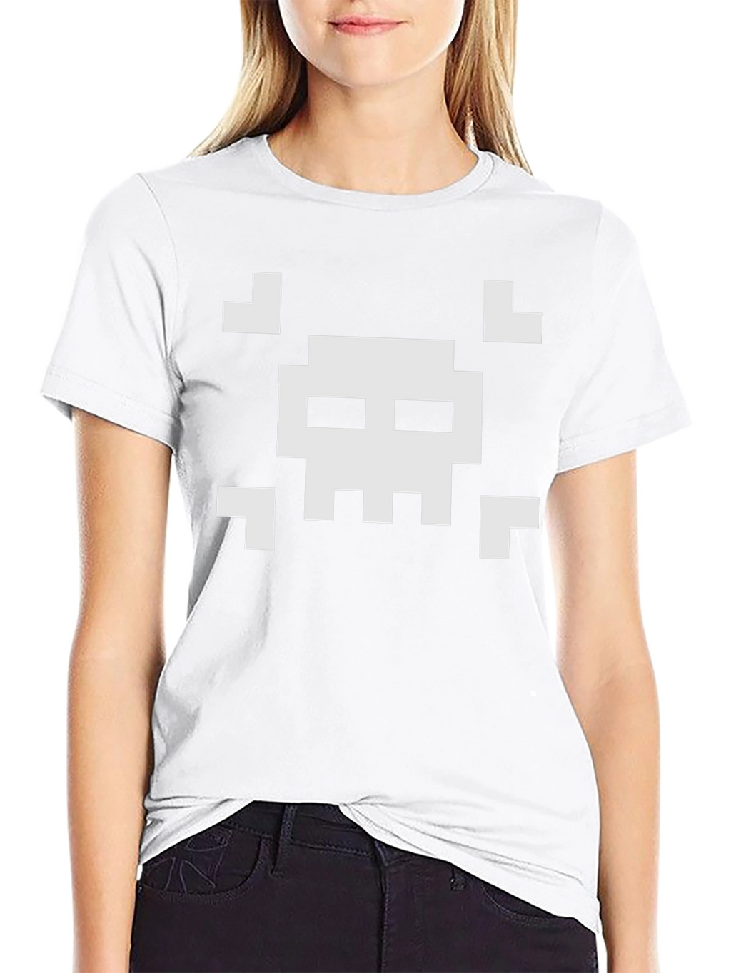 Pixelated Skull T-Shirt - Retro Gaming Style