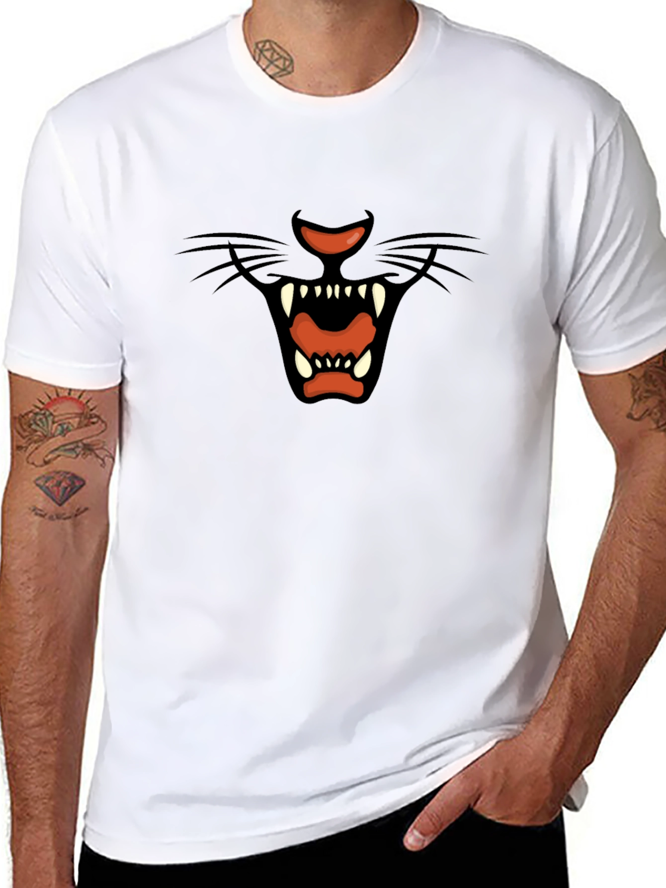 Roaring Panther Graphic T-Shirt - Black