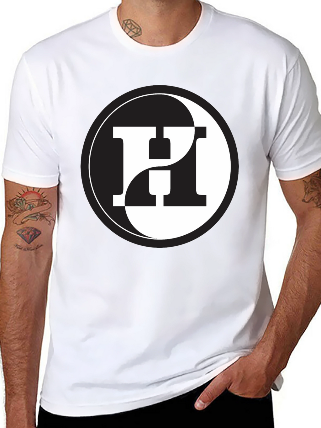 Yin Yang H Letter Graphic Black T-Shirt