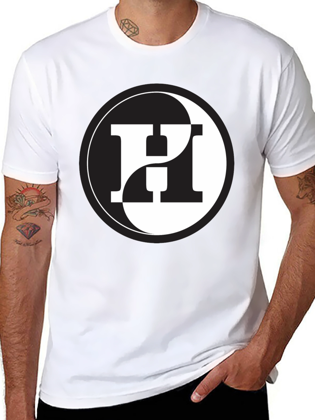 Yin Yang H Letter Graphic Black T-Shirt