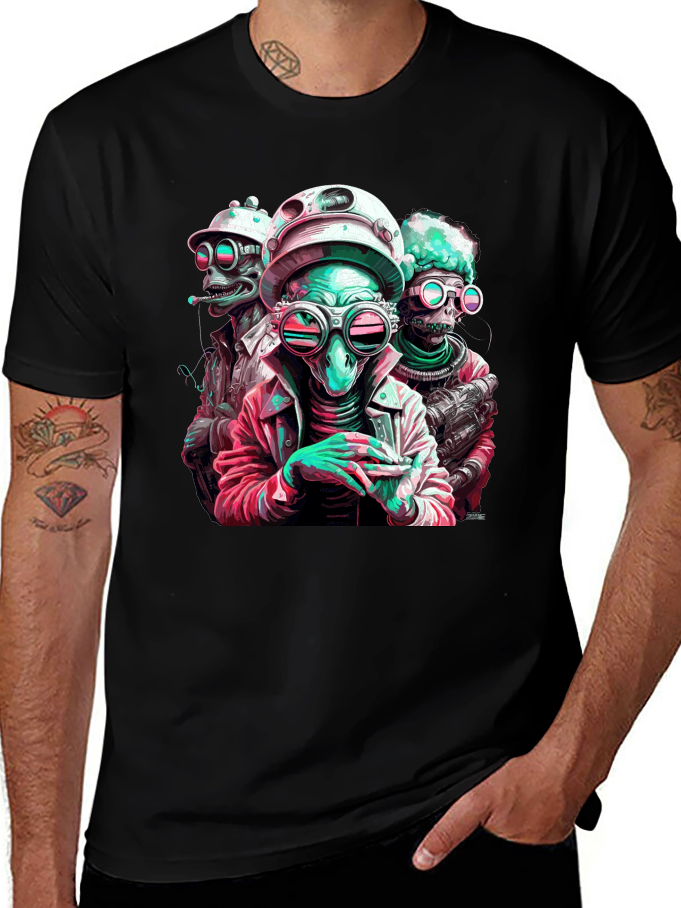 Cool Alien Crew Graphic Tee