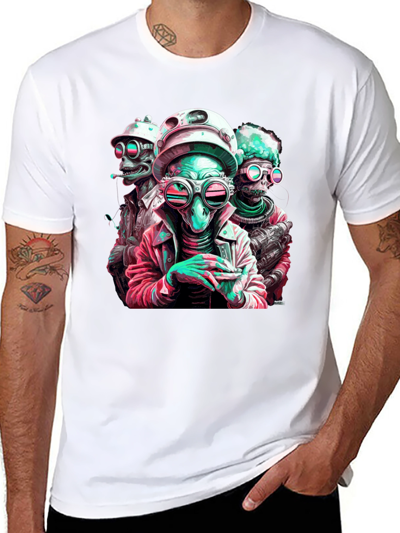 Cool Alien Crew Graphic Tee