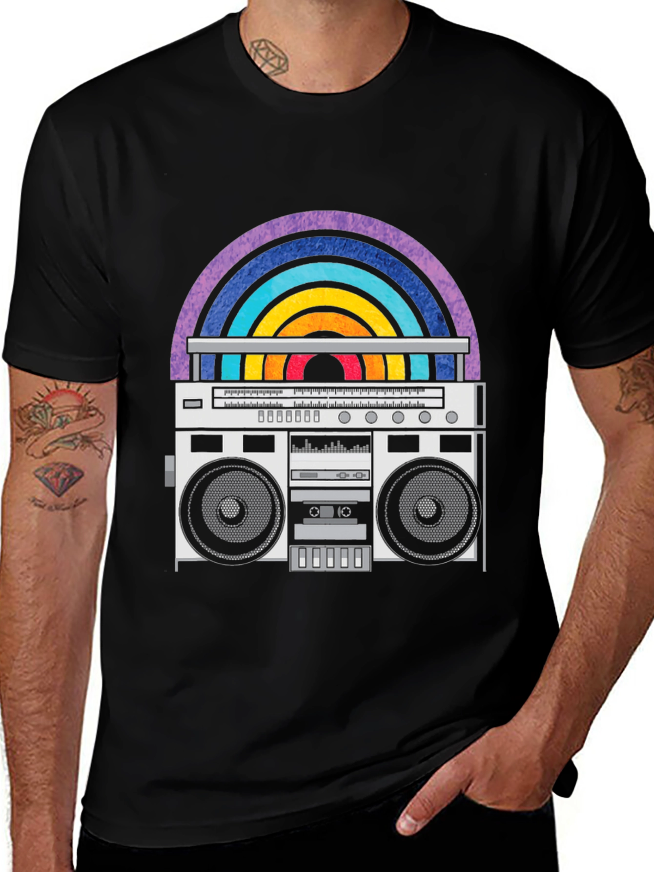 Retro Boombox Graphic Tee - Vintage 80s Vibe!