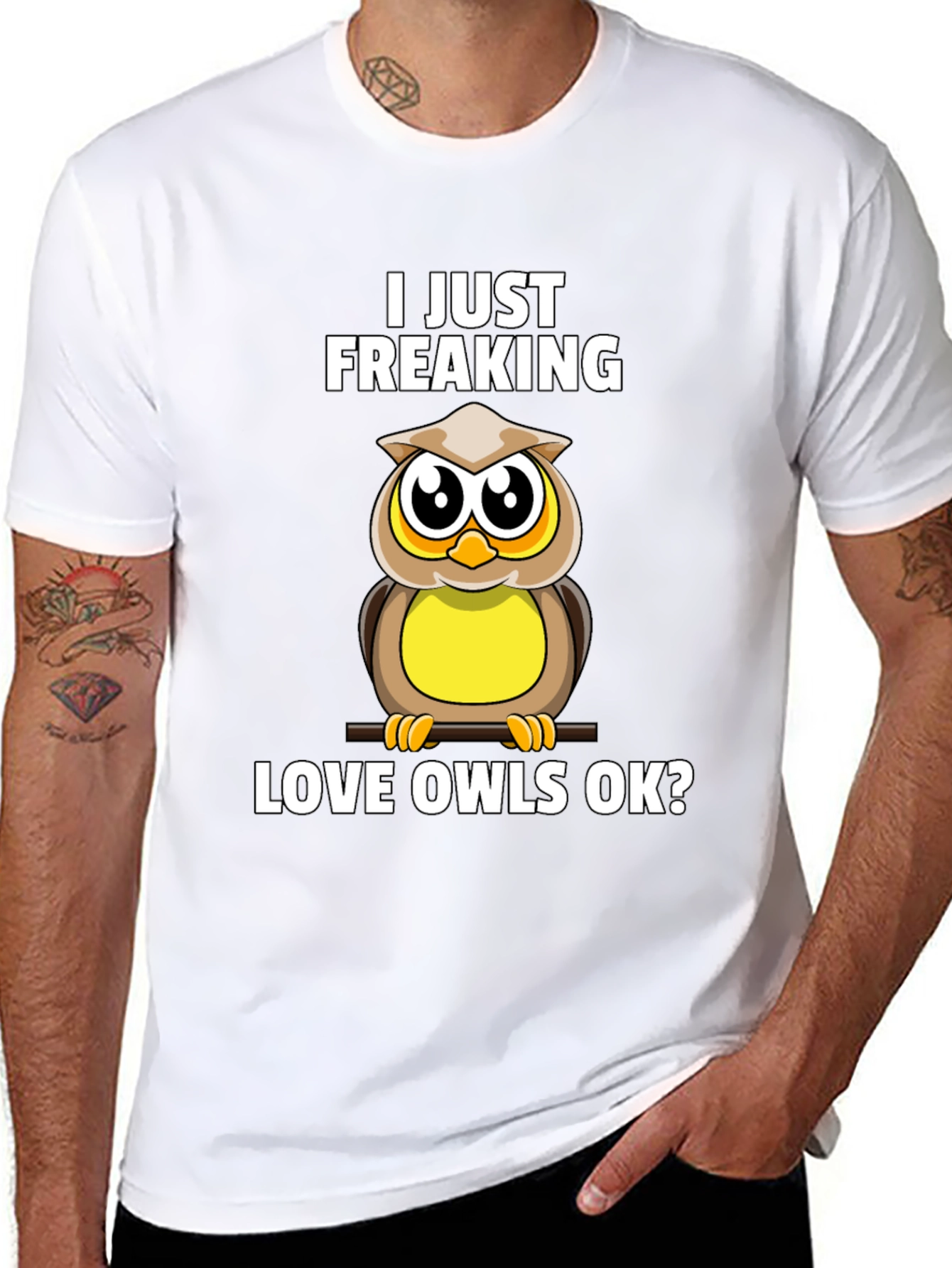 I Just Freaking Love Owls Black Graphic T-Shirt