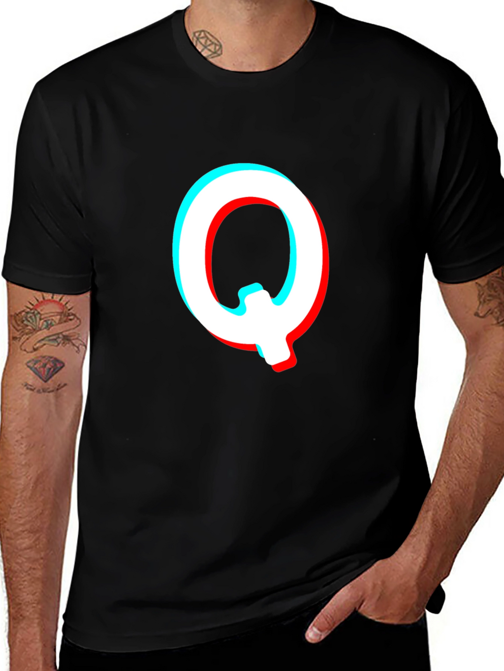 Letter Q Glitch Effect Graphic T-Shirt