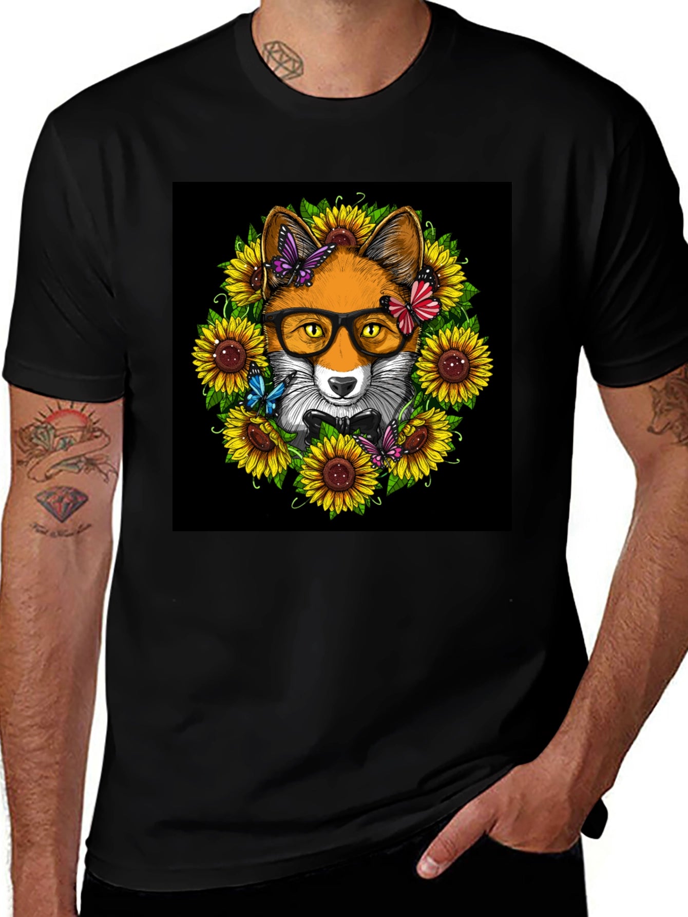 Fox Sunflower T-Shirt - Stylish Animal Graphic Tee