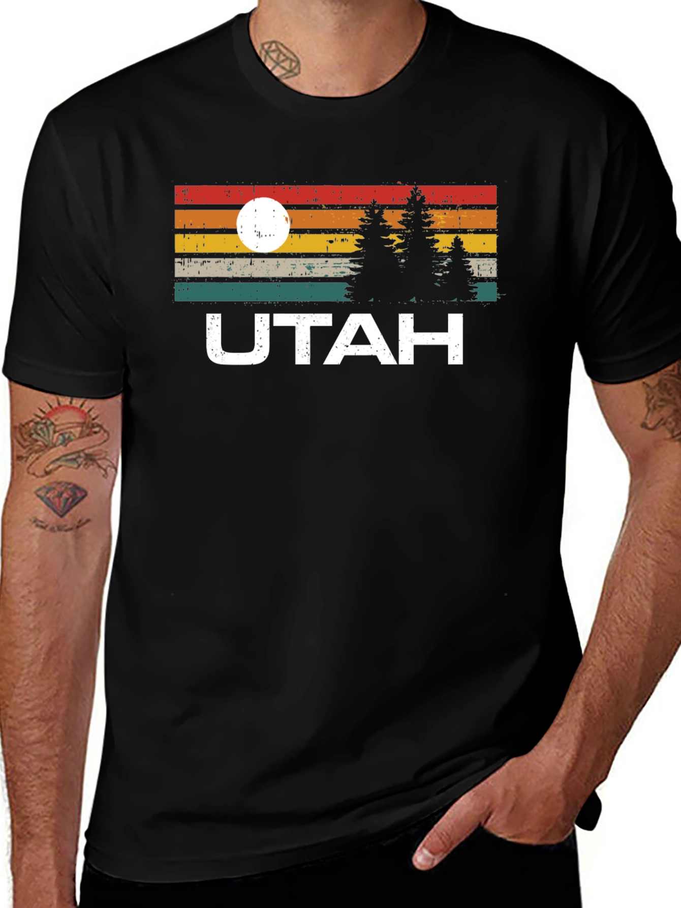 Retro Utah Graphic Tee - Mountain & Sunrise Design