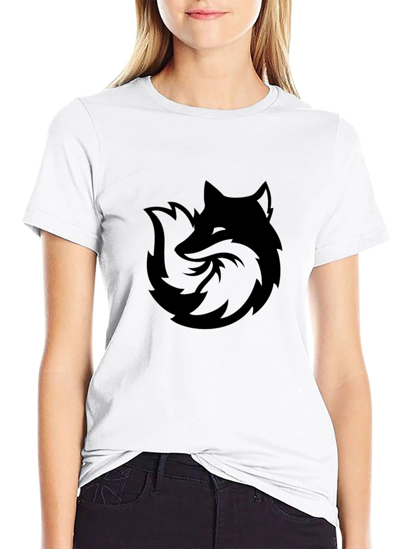 Stylish Black Fox Graphic T-Shirt - Casual Comfort