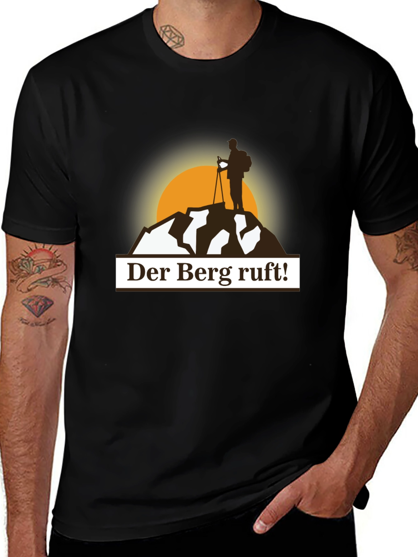 Der Berg Ruft T-Shirt - Hiking & Adventure Tee