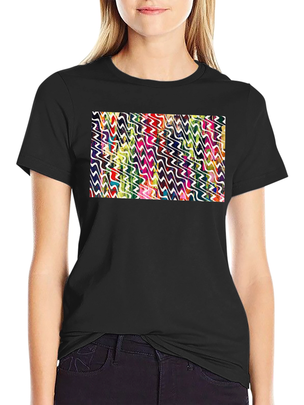 Abstract Wave Pattern Black Tee