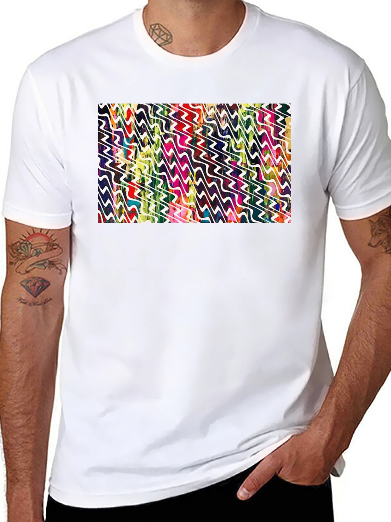 Abstract Wave Pattern Black Tee