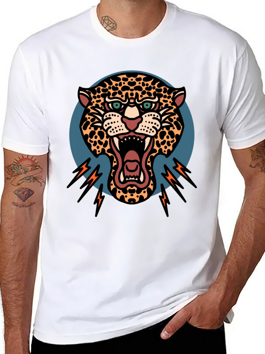 Roaring Leopard Graphic Black T-Shirt