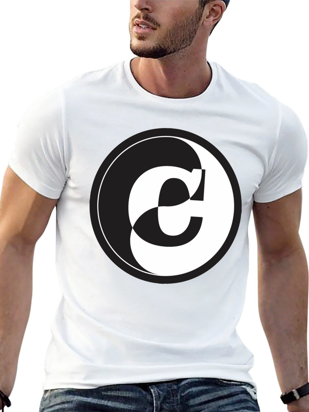Yin Yang C Letter Graphic Black T-Shirt