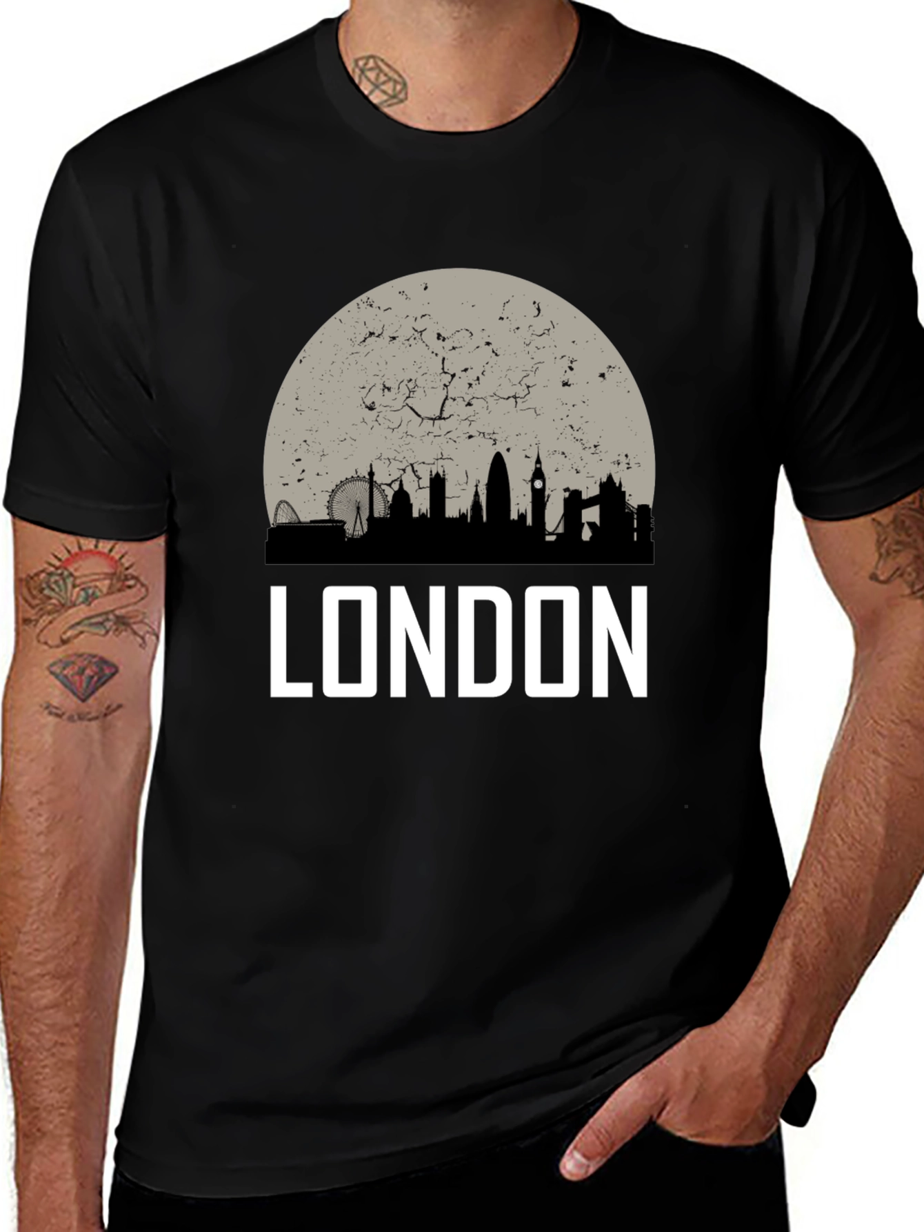 London Skyline Graphic Tee - Black Cotton T-Shirt