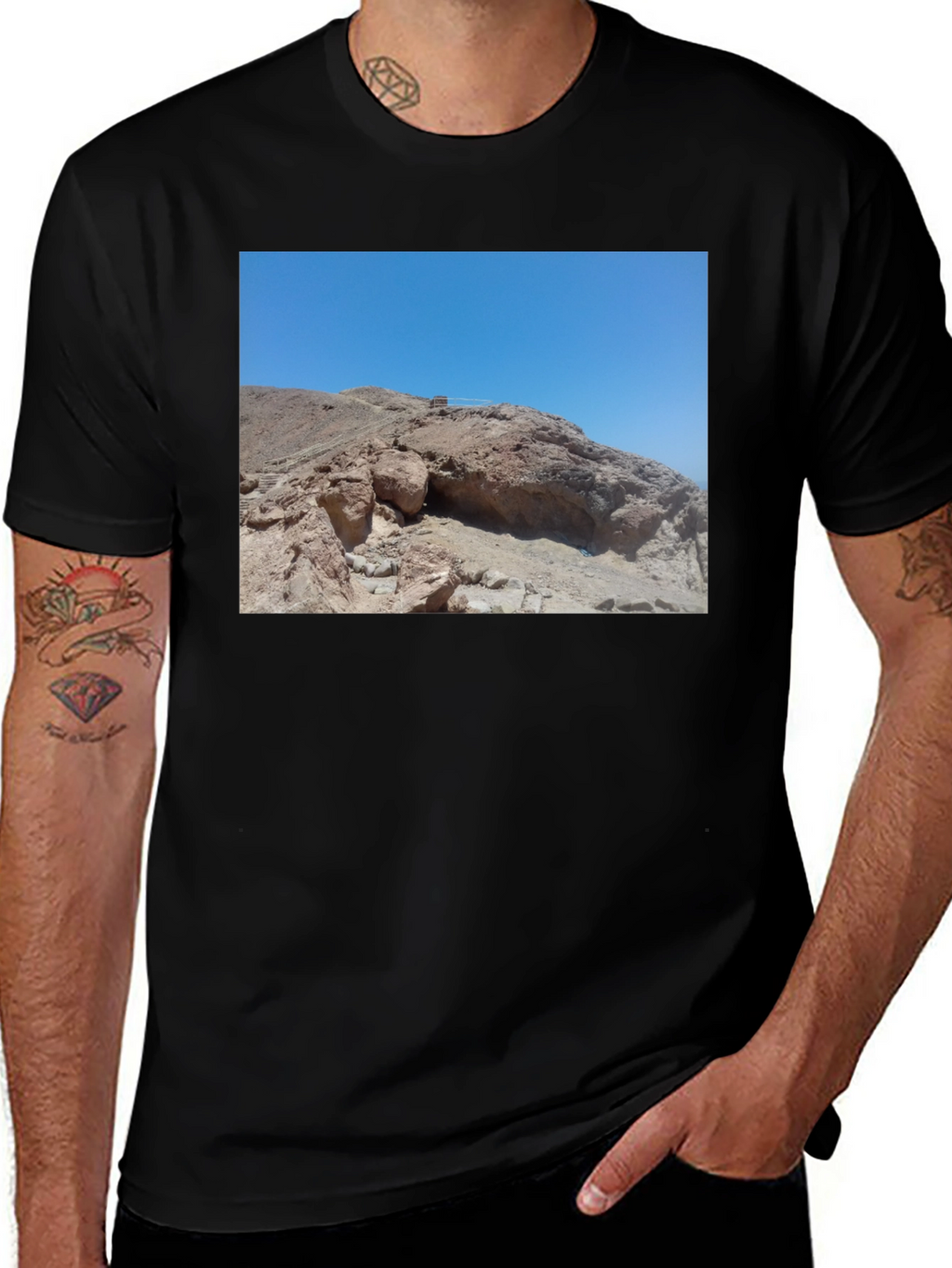 Rocky Desert Scene Black T-Shirt