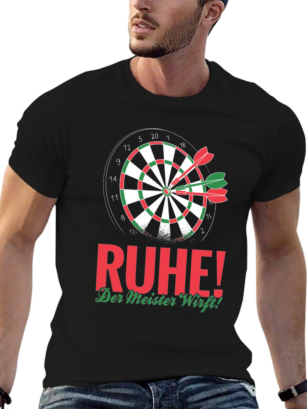 Darts Player T-Shirt - Ruhe! Der Meister Wirft! Design