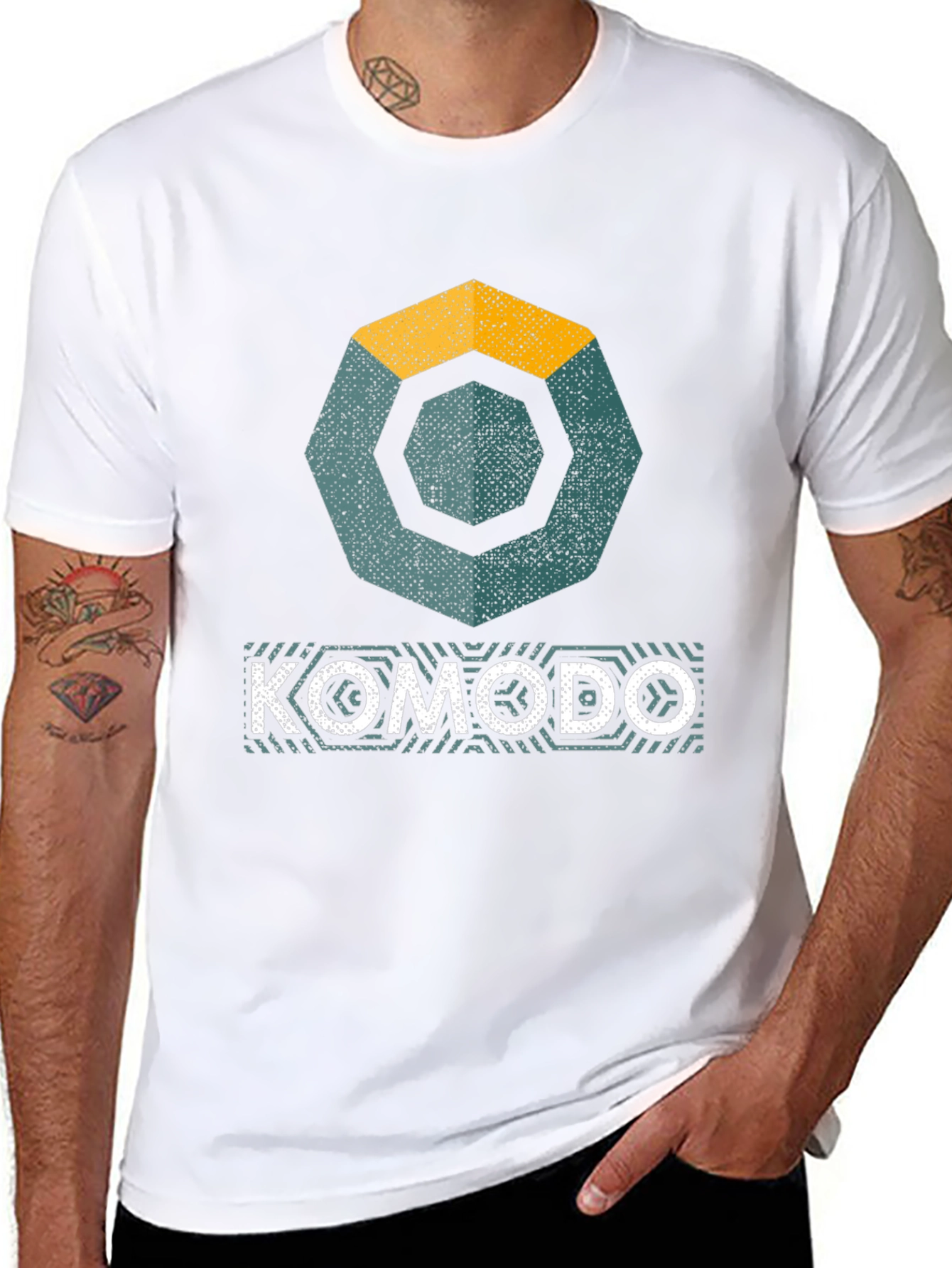 Komodo Graphic Tee - Modern Crypto T-Shirt