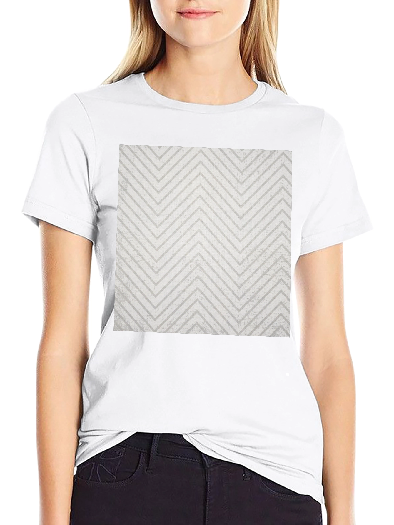 Modern Zig Zag Tee - Black Casual Style