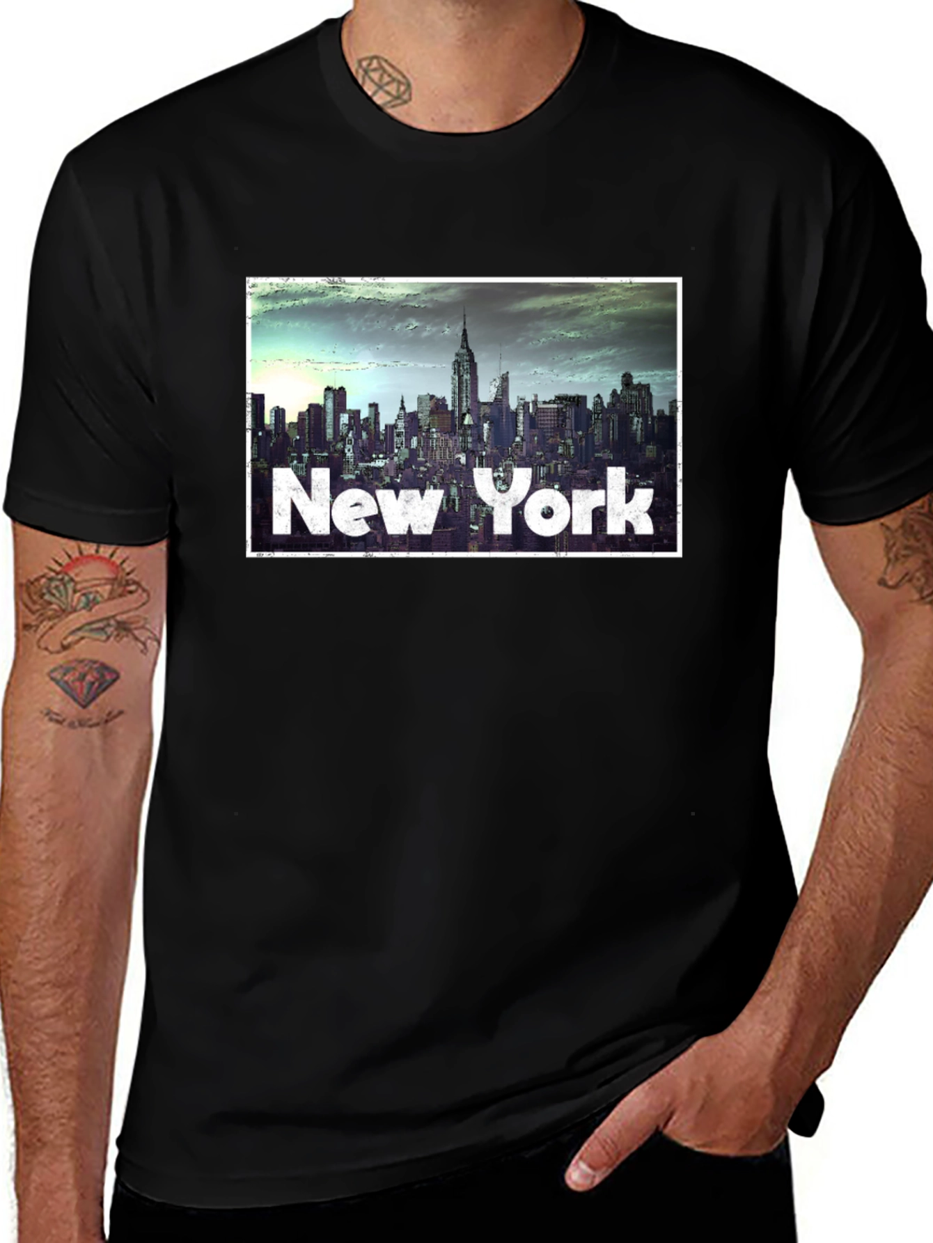 New York City Skyline Graphic Tee - Black