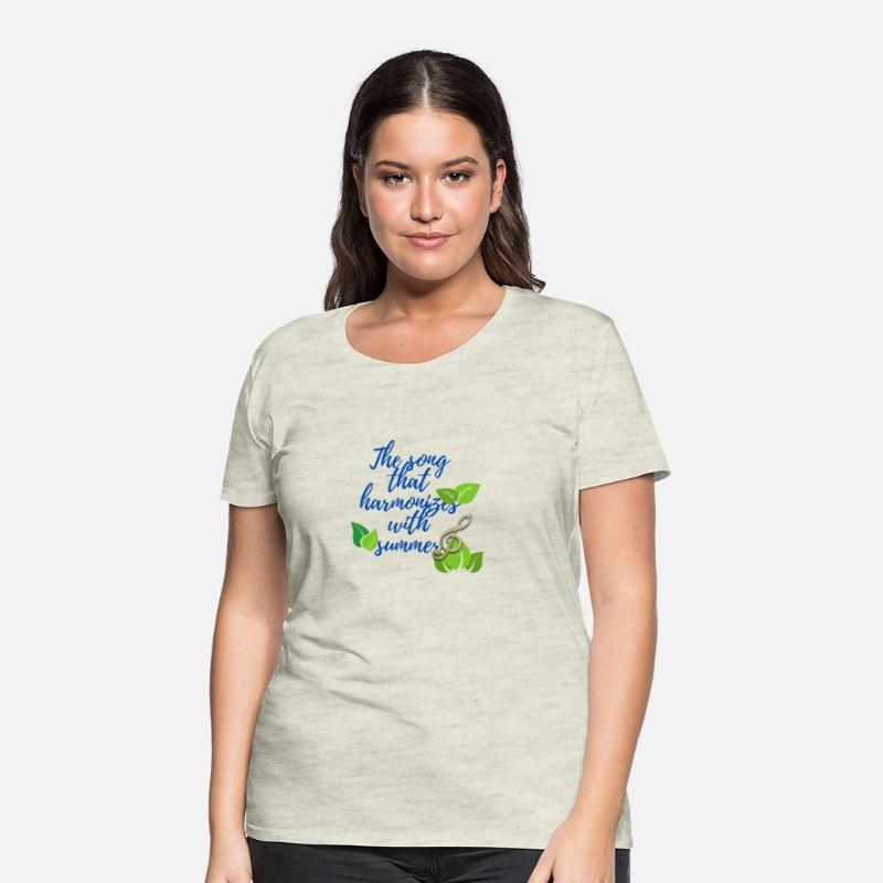 Look at the classic summer t-shirt