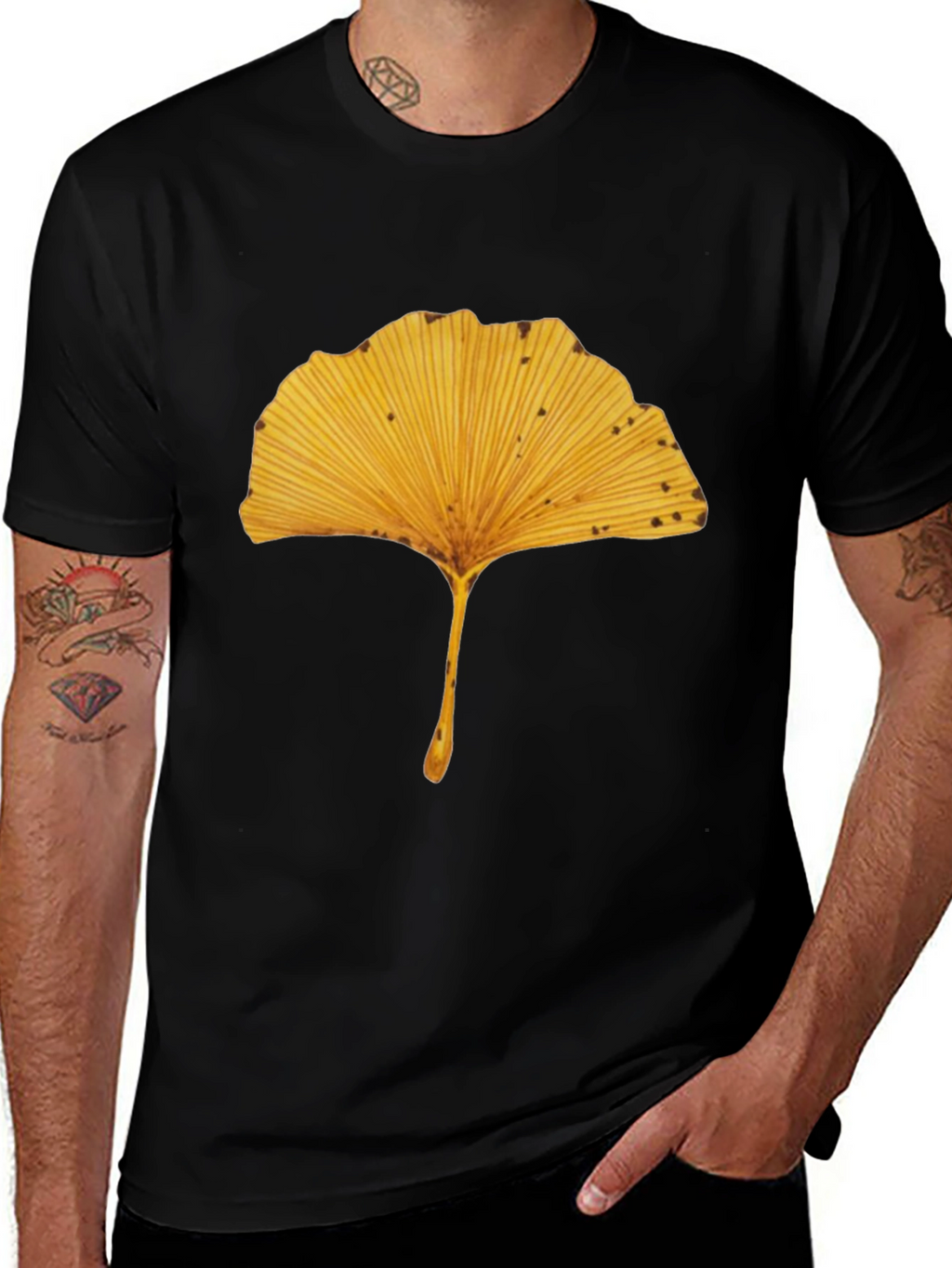 Ginkgo Leaf Black T-Shirt
