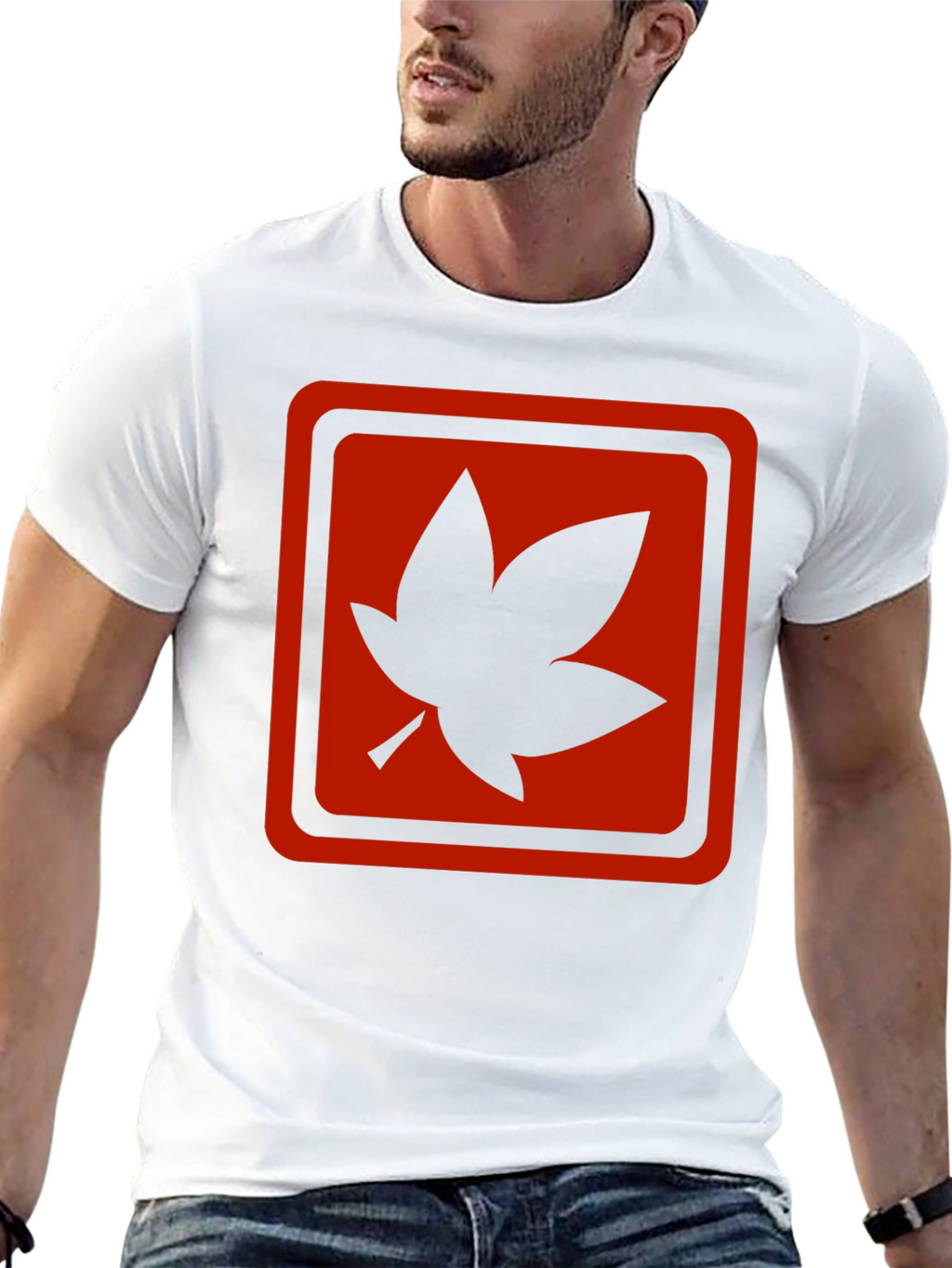 Maple Leaf Graphic T-Shirt - Black