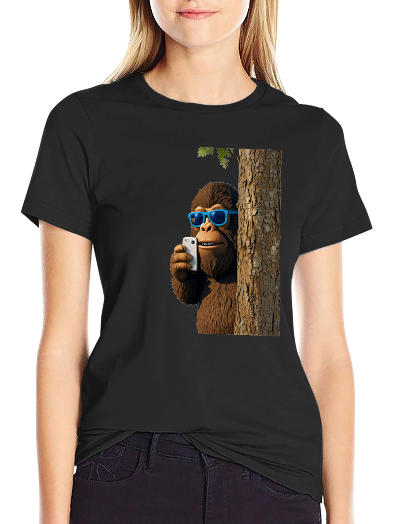 Sasquatch Selfie T-Shirt - Funny Bigfoot Tee