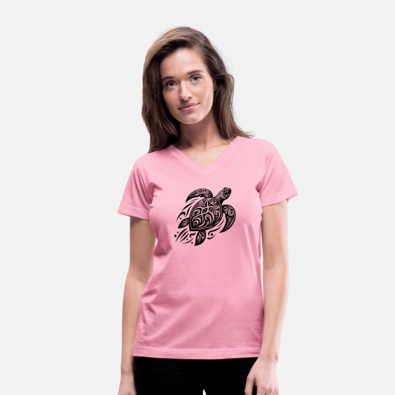 Powerful Pacific Turtle Meets Tribal