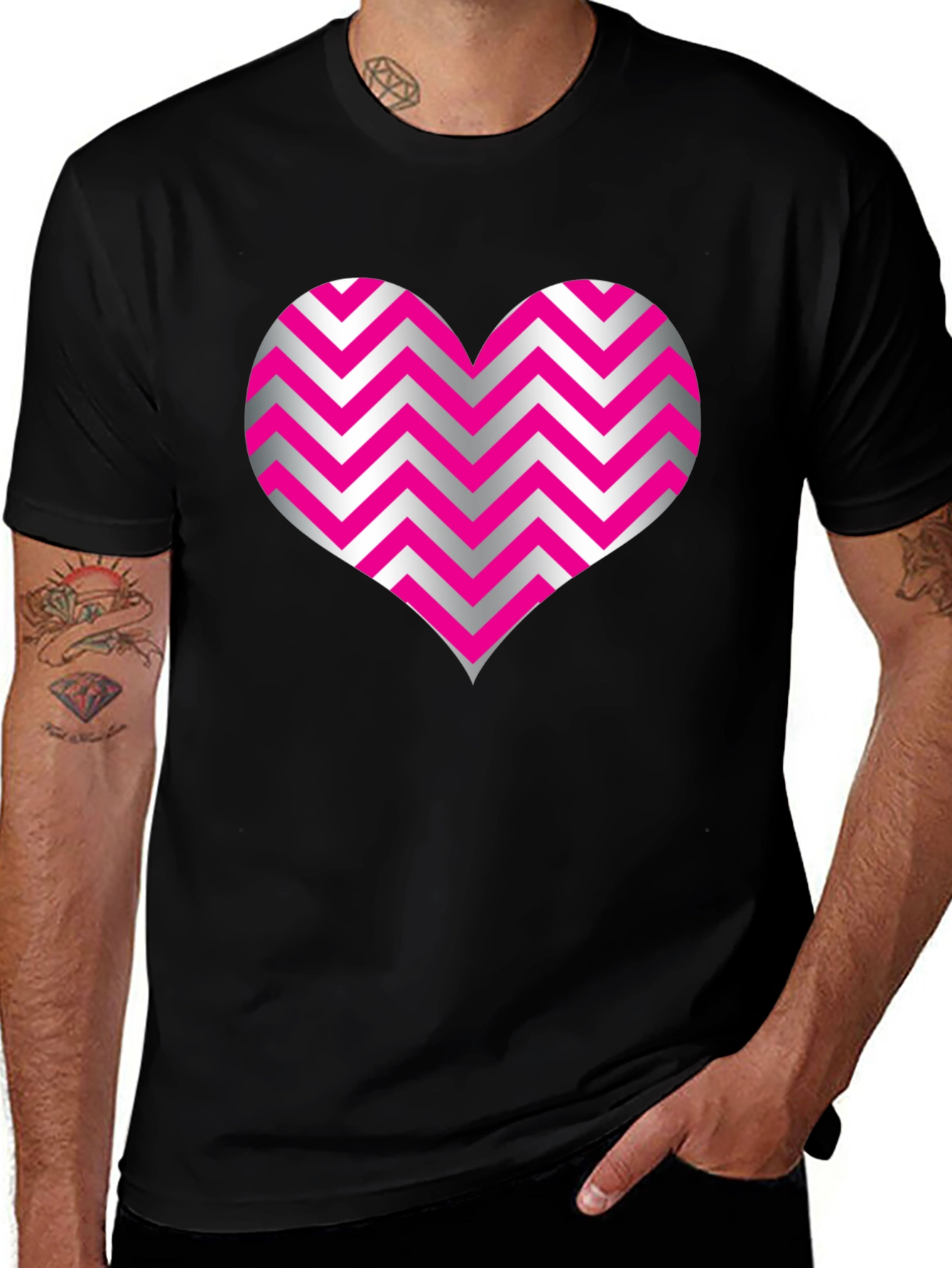 Heart Zig Zag Pattern Black T-Shirt