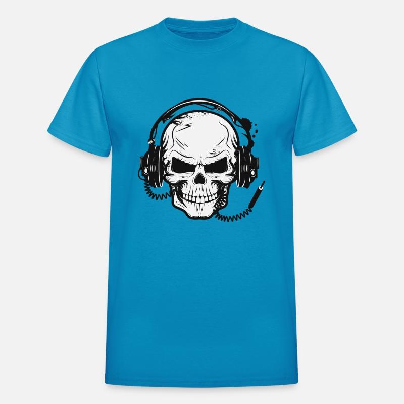 Skull with headphones black and white drawing