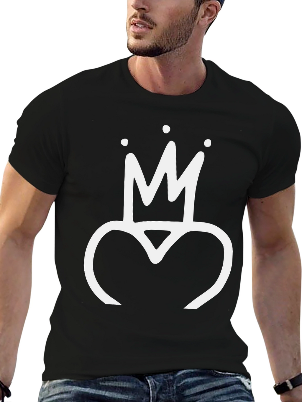 Crown Heart Black T-Shirt - Stylish Graphic Tee